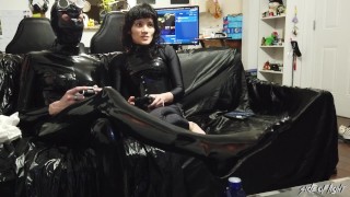 Gaming in Latex and Zentai - Side Of Light