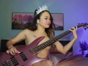 Preview 2 of Sunday Morning Bass cover