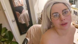 Kira Loster Hot vibrator Masturbation after bath