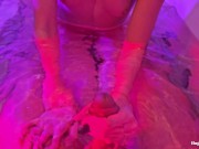 Preview 3 of Amateur vlog: We share with you an intense fuck in the jacuzzi