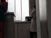 Preview 3 of Mi Esposo Tiene Sexo Con La Vecina Mientras Cocino