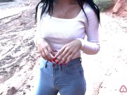 Preview 1 of She showed her face with glasses! Deep blowjob in a beautiful canyon!