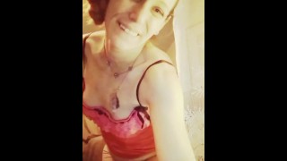 Saturno Squirt seducing my stepmom I put my fingers in my pussy and rubbed my clit 💋💋