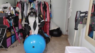 Transgirl gets Orgasm in Wetsuit and Breathplay