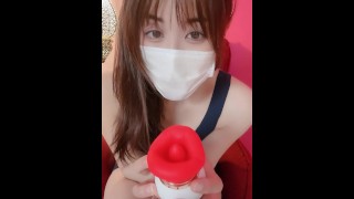 Fair-skinned boobs Japanese amateur chubby mature woman masturbation 001