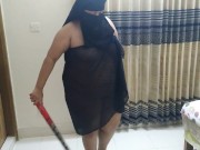 Preview 1 of خادمة مثير نصف عارية يريد أن يمارس الجنس من المالك - Beautiful Egypt sexy half naked maid want sex