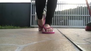 @tici_feet TICI_FEET TICI FEET walking wearing big pink flip-flops havaianas (preview)