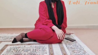 خودم رو انگشت میکنم که حشری شه | I turned on him with fingering myself