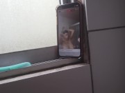 Preview 3 of teniendo sexo en la ducha con mi Roomie ya que nos dejaron solos